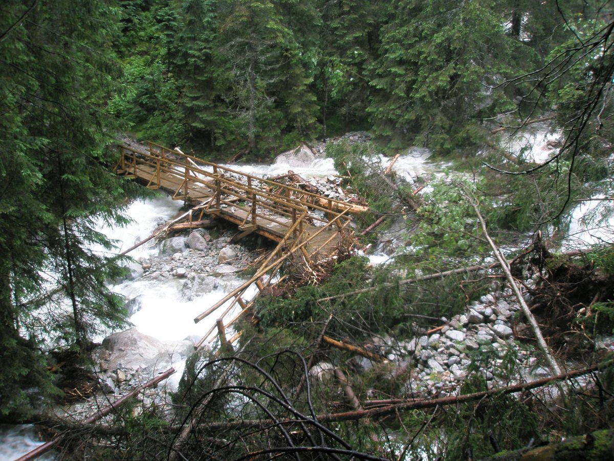 Opłakane skutki ulewy w Tatrach. Straty na blisko 3 mln zł