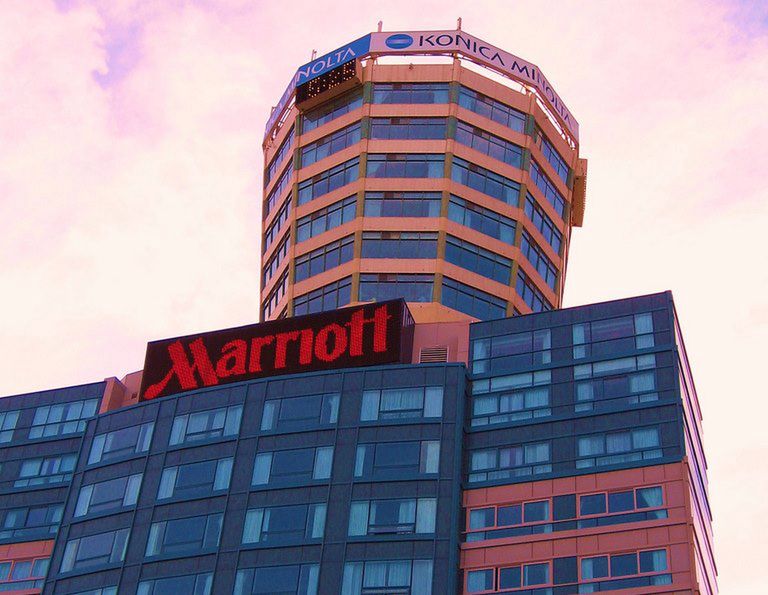 Sieć Marriott ukarana za nieuczciwe praktyki wobec gości