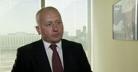 Staże w firmach zazwyczaj za darmo. Młodzi ludzie nierzadko wykorzystywani (WIDEO)