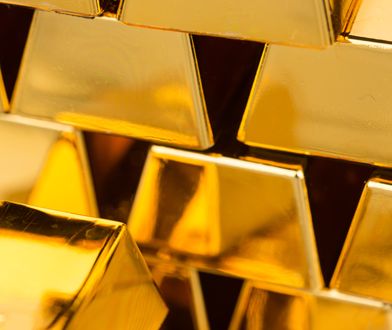 Wielka ilość złota rzucona na rynek. Efekt "zlecenia grubego palucha”?