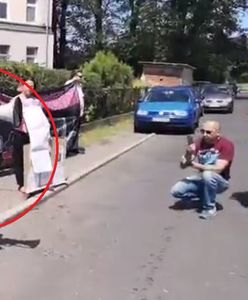 Ruszów. Ksiądz zatrzymany przez policję. Manifestacja przed mszą