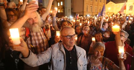 Przed sądami manifestacje z apelem o jeszcze jedno weto
