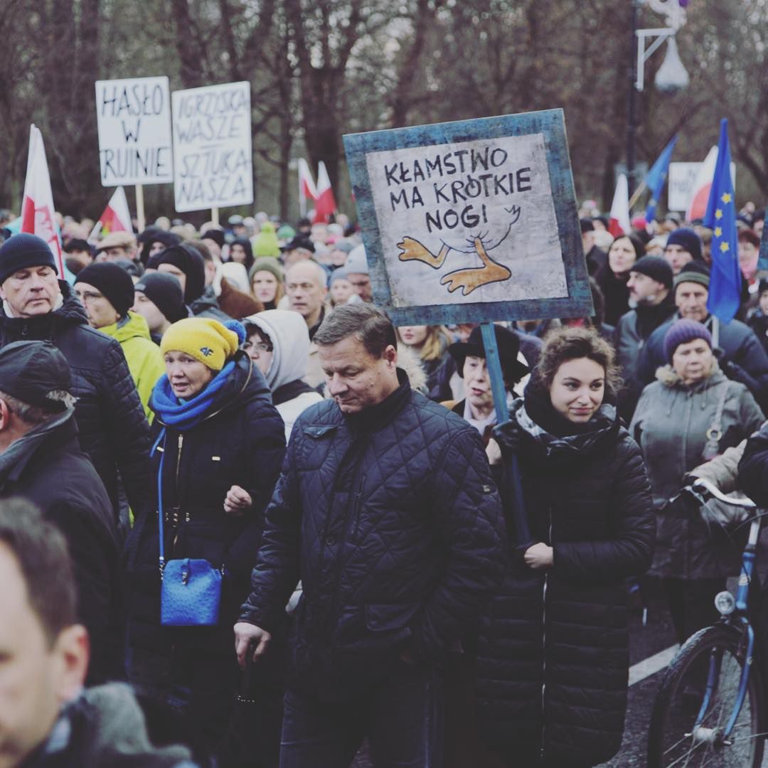 Politycy na czele pochodu