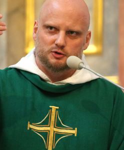 Fenomen o. Szustaka. Zakonnik zebrał już ponad pół miliona złotych. Będzie „katolicki Netflix”, studio filmowe i spotkania