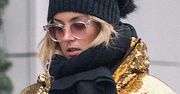 Karolina Szostak przyłapana z torbą kalorycznych faworków z luksusowej cukierni! A co z jej dietą?