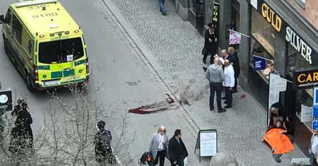 Chaos i panika. Zobacz zdjęcia ze Sztokholmu