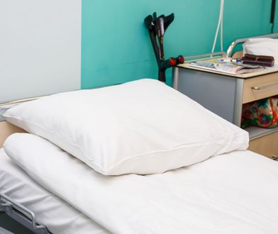 Warszawa. Nożownik zaatakował ratownika medycznego. Okazał się antyterrorystą