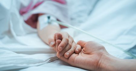 Ocknęła się w trakcie eutanazji. Lekarka usłyszała zarzuty