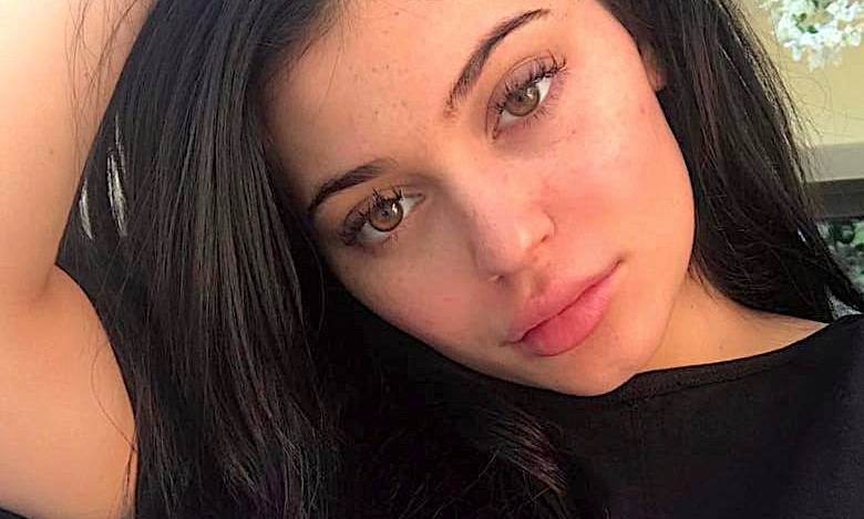 Kylie Jenner trafiła do szpitala! Pojawiły się ciążowe komplikacje!