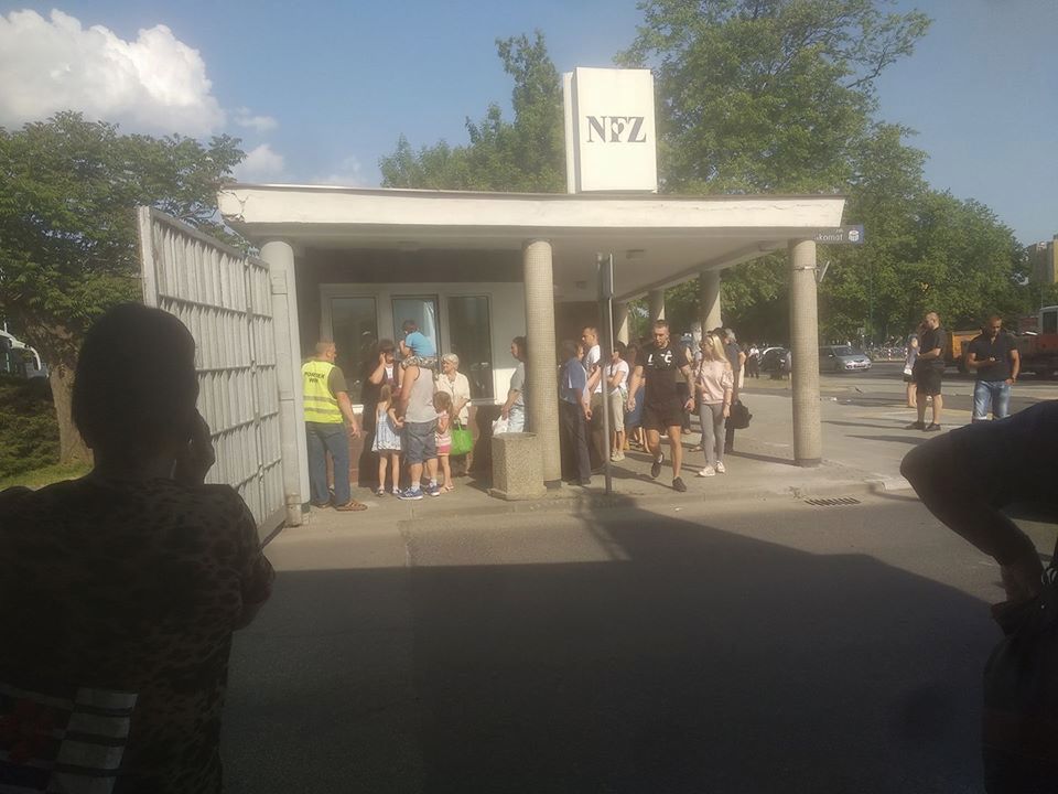 Szpital przy ul. Szaserów zamknięty. Fałszywy alarm bombowy