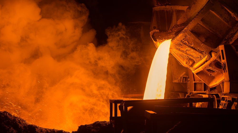 Rośnie import stali, podczas gdy w kraju spada produkcja.