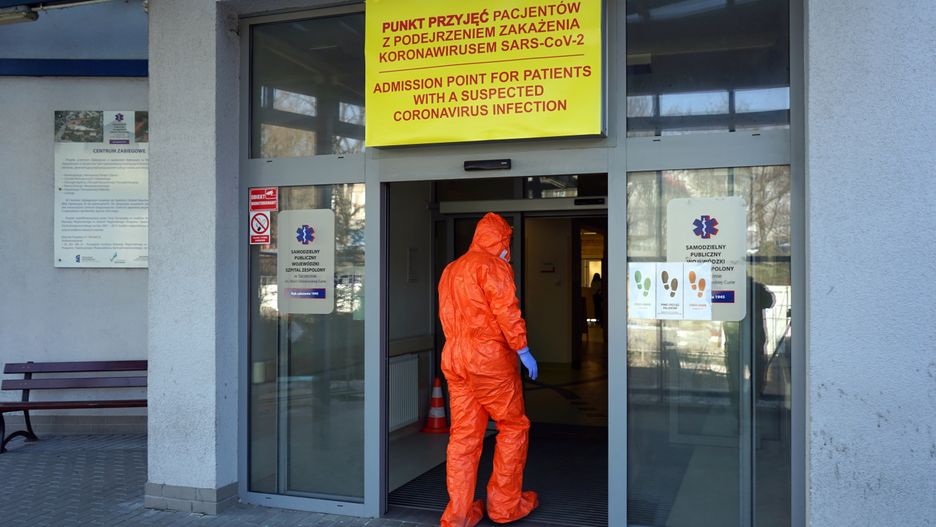 Koronawirus w Polsce. Kolejne przypadki zakażeń w szpitalach