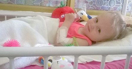 Pijany kierowca potrącił dziewczynkę. 2-latka straciła nóżkę