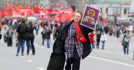 Stalin wiecznie żywy - i coraz bardziej lubiany. Zły znak dla Putina?