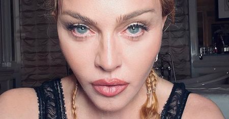 Madonna ukartowała problemy ze zdrowiem? Nowe fakty wychodzą na jaw, a fani zaczynają podejrzewać podstęp
