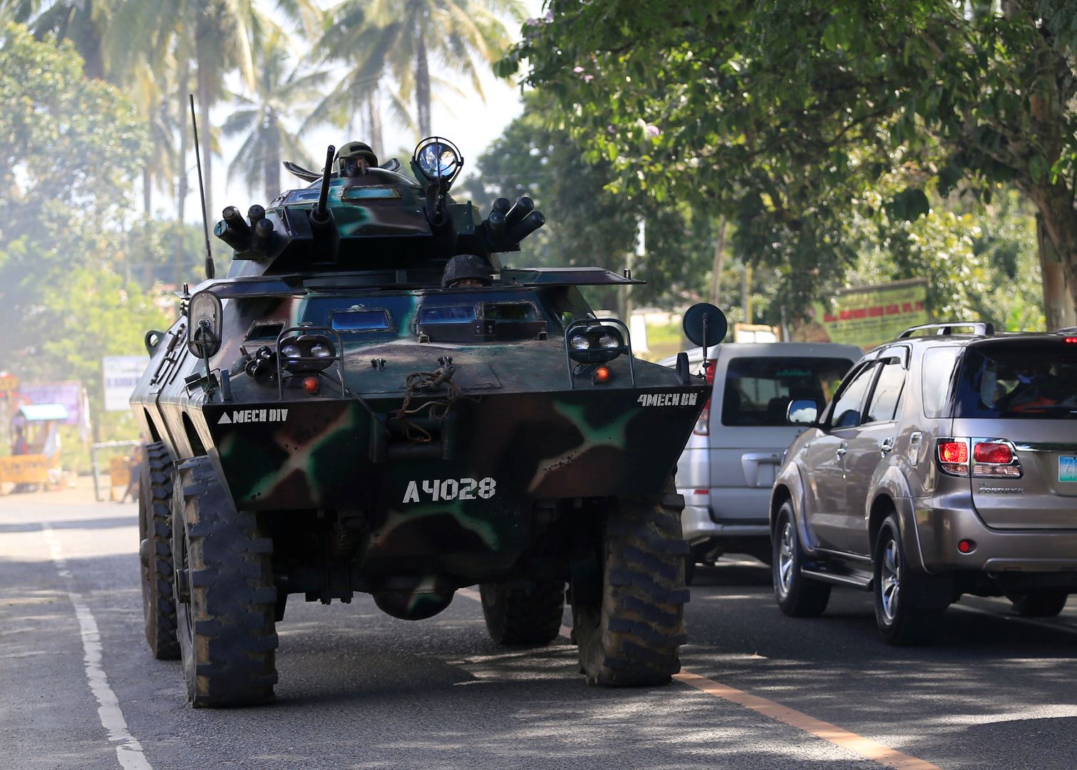 Filipińskie wojsko na ulicach Marawi City
