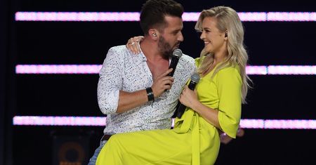 Barbara Kurdej-Szatan dała czadu na festiwalu w Opolu. Fani zachwyceni duetem z mężem