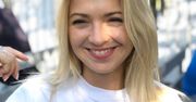 Barbara Kurdej-Szatan rozkręciła imprezę na korytarzu w PKP. Z piwkiem w ręce pozdrawia fanów