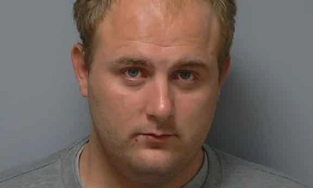 29-latek zabił dziewczynę przyjaciela, która wyśmiała jego zaloty. Nie przyznał się do winy. 