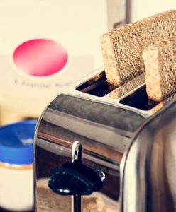 Jak wyczyścić toster? Nie potrzebujesz do tego środków chemicznych