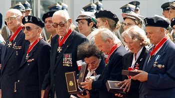 Odznaczeni uczestnicy Powstania Warszawskiego