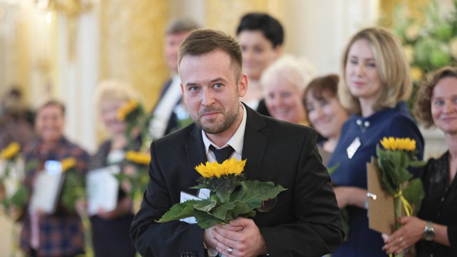 Przemysław Staroń jest społecznym doradcą Szymona Hołowni ds. edukacji