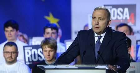 Wybory 2019. Grzegorz Schetyna apeluje o udział w wyborach. I przestrzega przed PiS