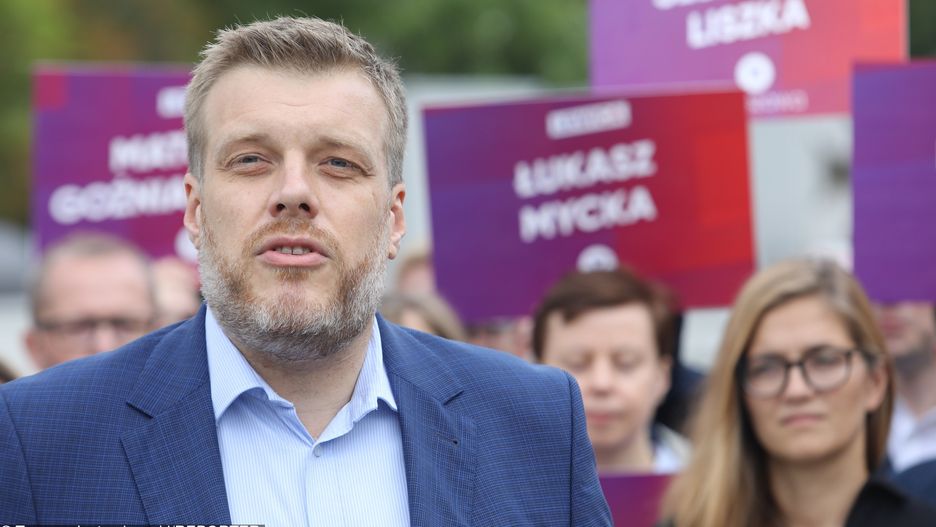 Adrian Zanderg otwiera listę Lewicy w Warszawie