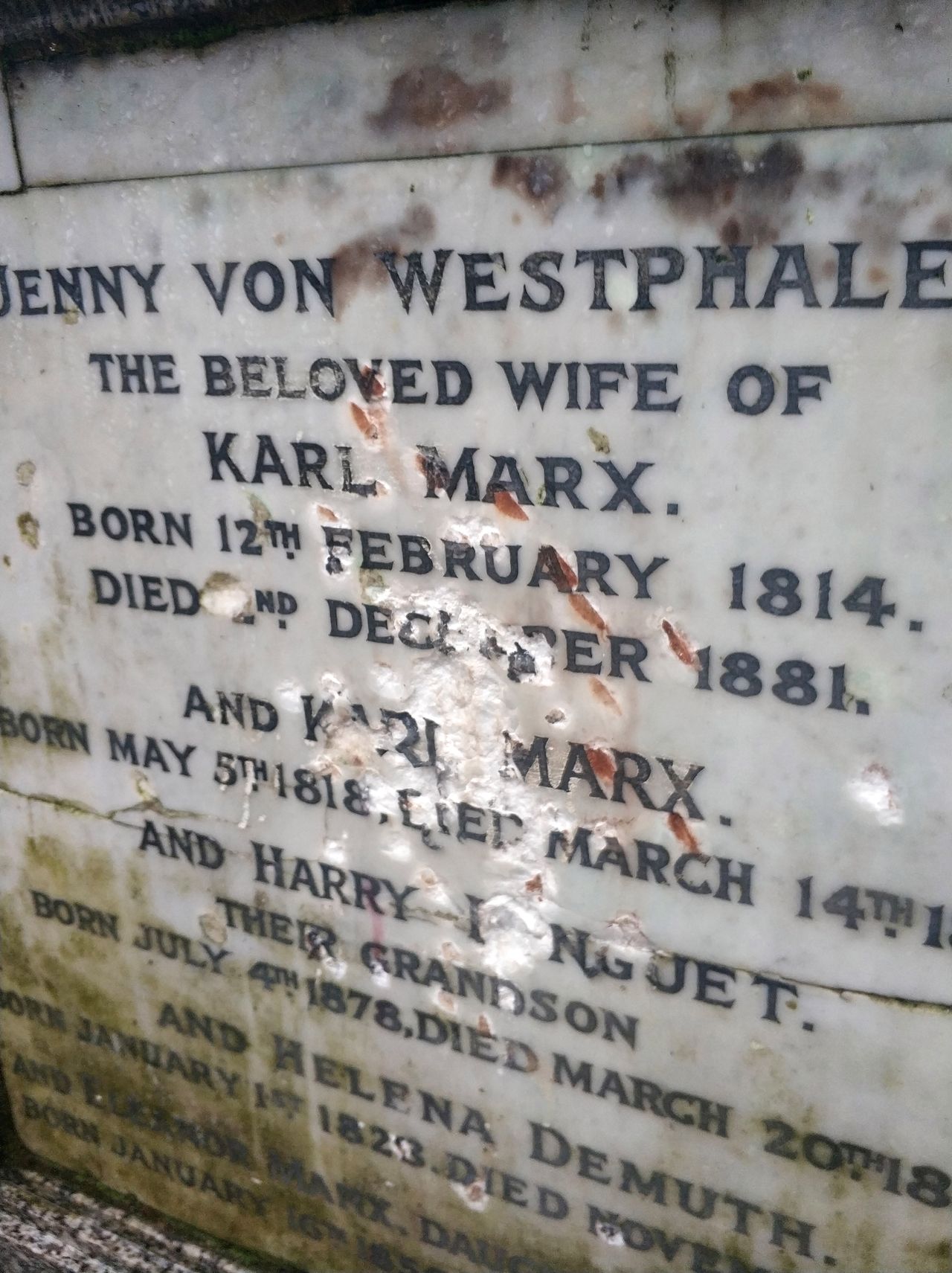 Zniszczono zabytkowy grób Karola Marksa w Londynie
