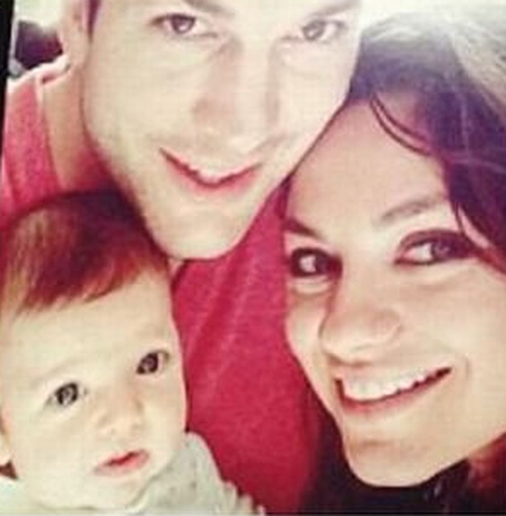Mila Kunis i Ashton Kutcher

Fotografia: screen z Twitter.com