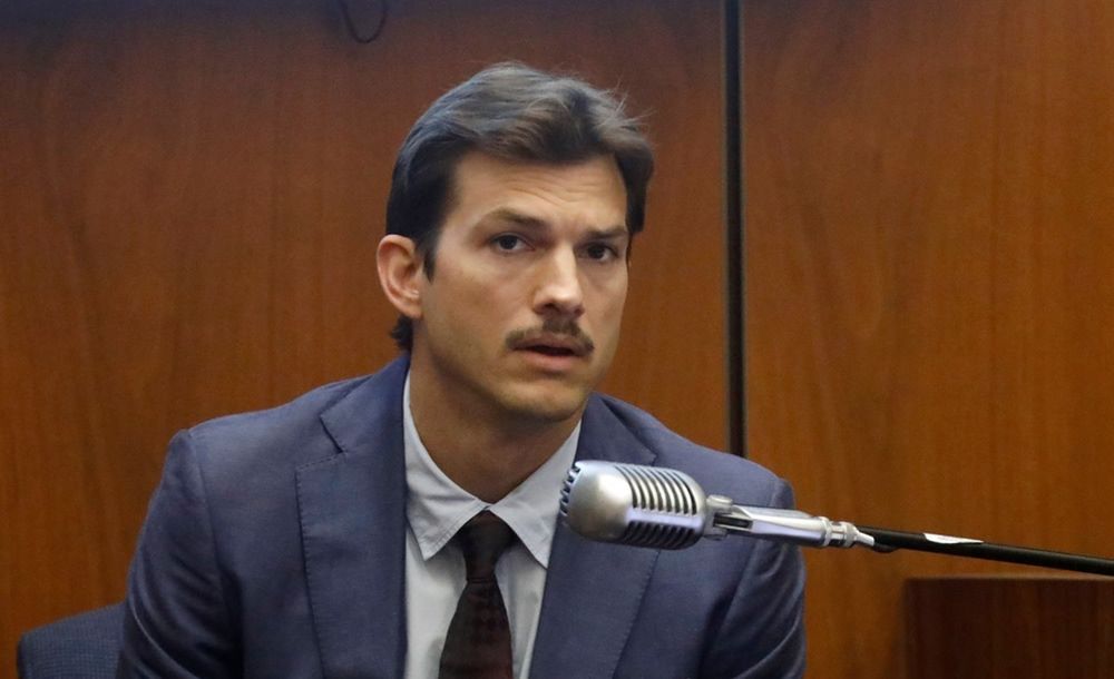 Ashton Kutcher zeznaje w procesie o morderstwo