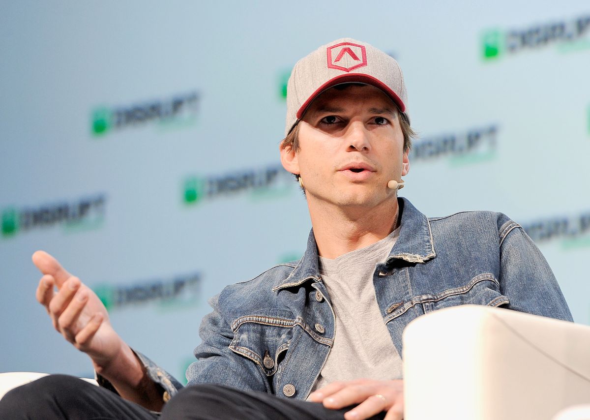 Ashton Kutcher stracił 300 tys. dolarów na nieudanym żarcie