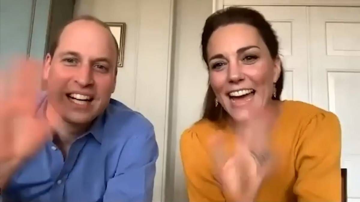 Kate i William połączyli się przez Skype'a z rówieśnikami ich dzieci. Na parę czekała przeurocza niespodzianka