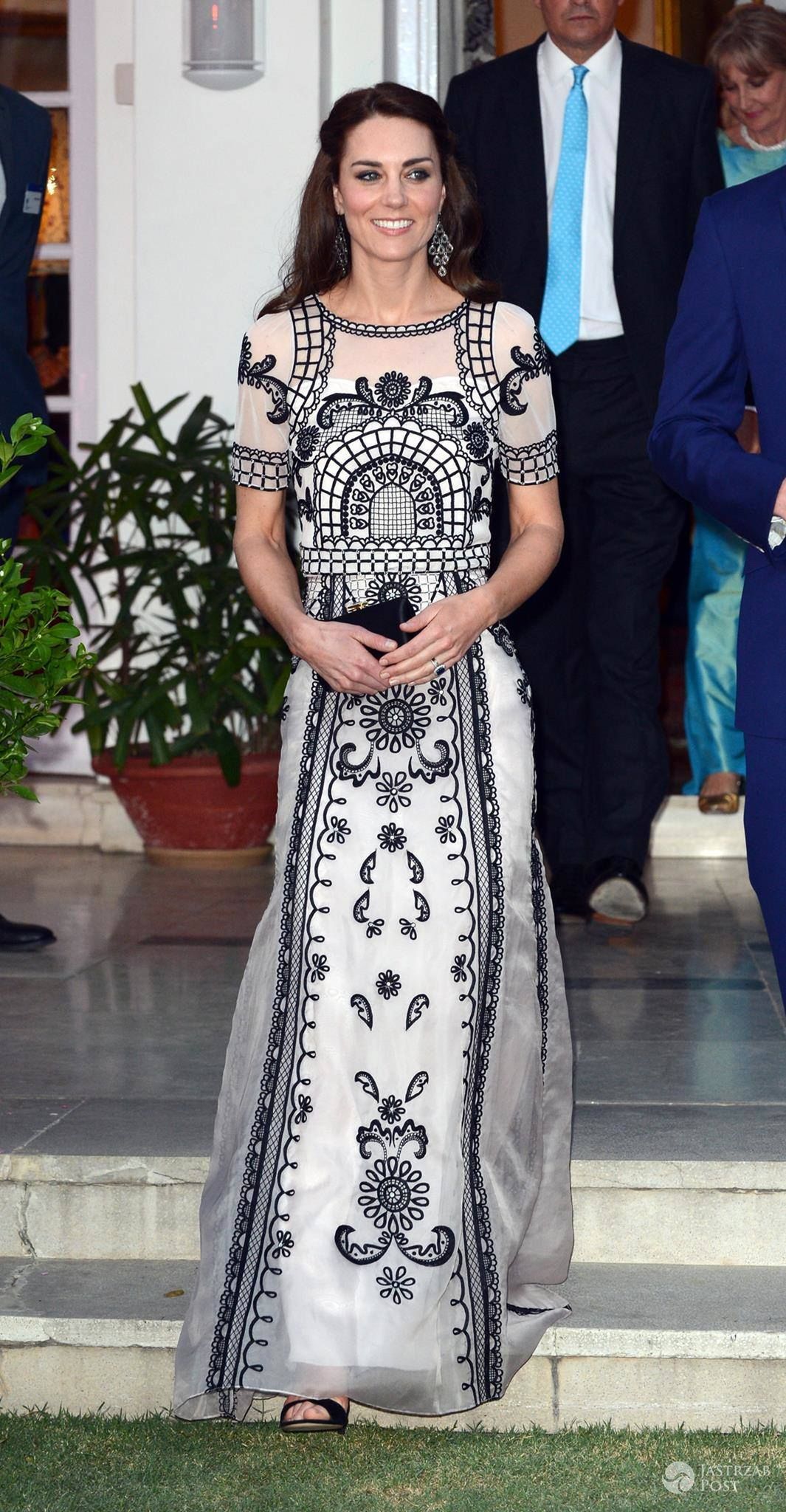 Księżna Kate w sukni Temperley London podczas obchodów 90. urodzin królowej Elżbiety II w Indiach  (fot. ONS)