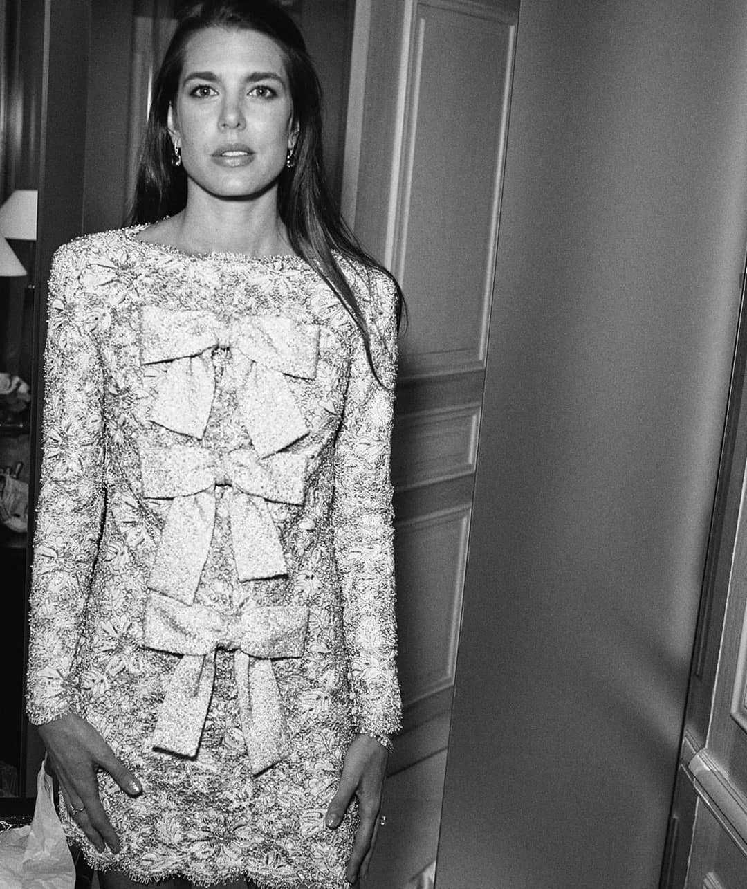 Charlotte Casiraghi w jednej z sukni ślubnych, fot. Instagram