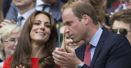 Księżna Kate i książę William na trybunach Wimbledonu. Middleton nie miała jeszcze takiej kreacji [ZDJĘCIA]