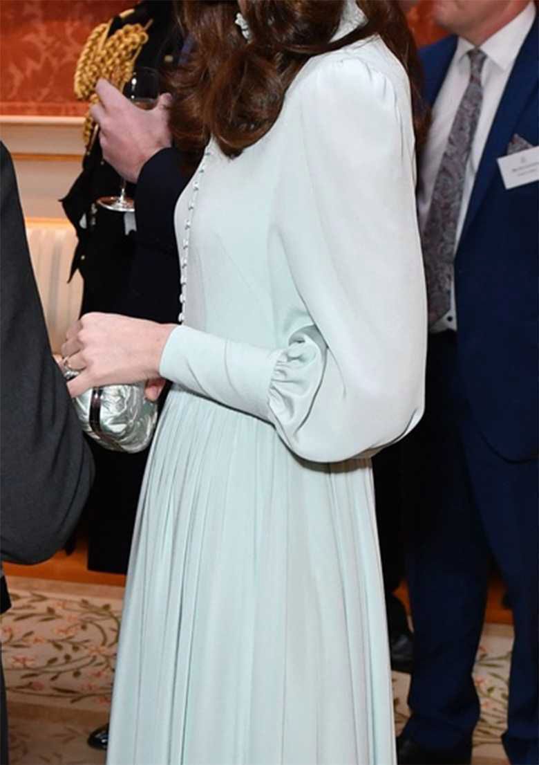 Księżna Kate na przyjęciu w pałacu Buckingham