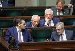 Rząd unika odpowiedzi na niewygodne pytania. Katastrofa smoleńska tematem tabu