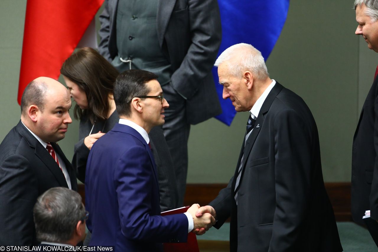 Kornel Morawiecki strofuje premiera. "Synu, zabierz 300+ bogatym"
