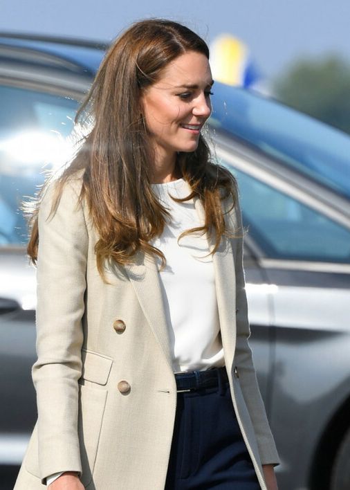 Catherine, The Duchess of Cambridge, visits RAF Brize Norton in Oxfordshire to meet those involved in the evacuation of Afghanistan.    Pictured:       World Rights