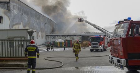 Pożar w Inglotex spowodował gigantyczne straty. Firmie działa grupa kryzysowa