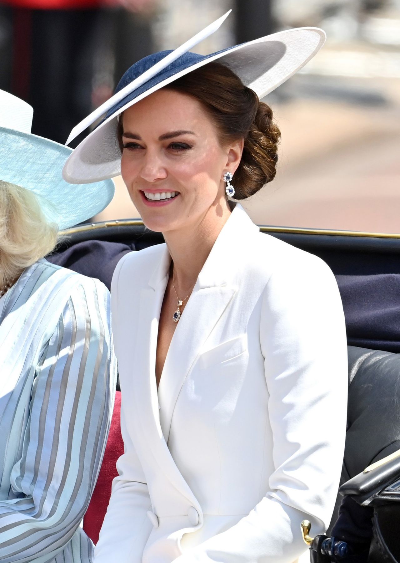 Księżna Kate w kolczykach księżnej Diany na Trooping The Colour 2022
