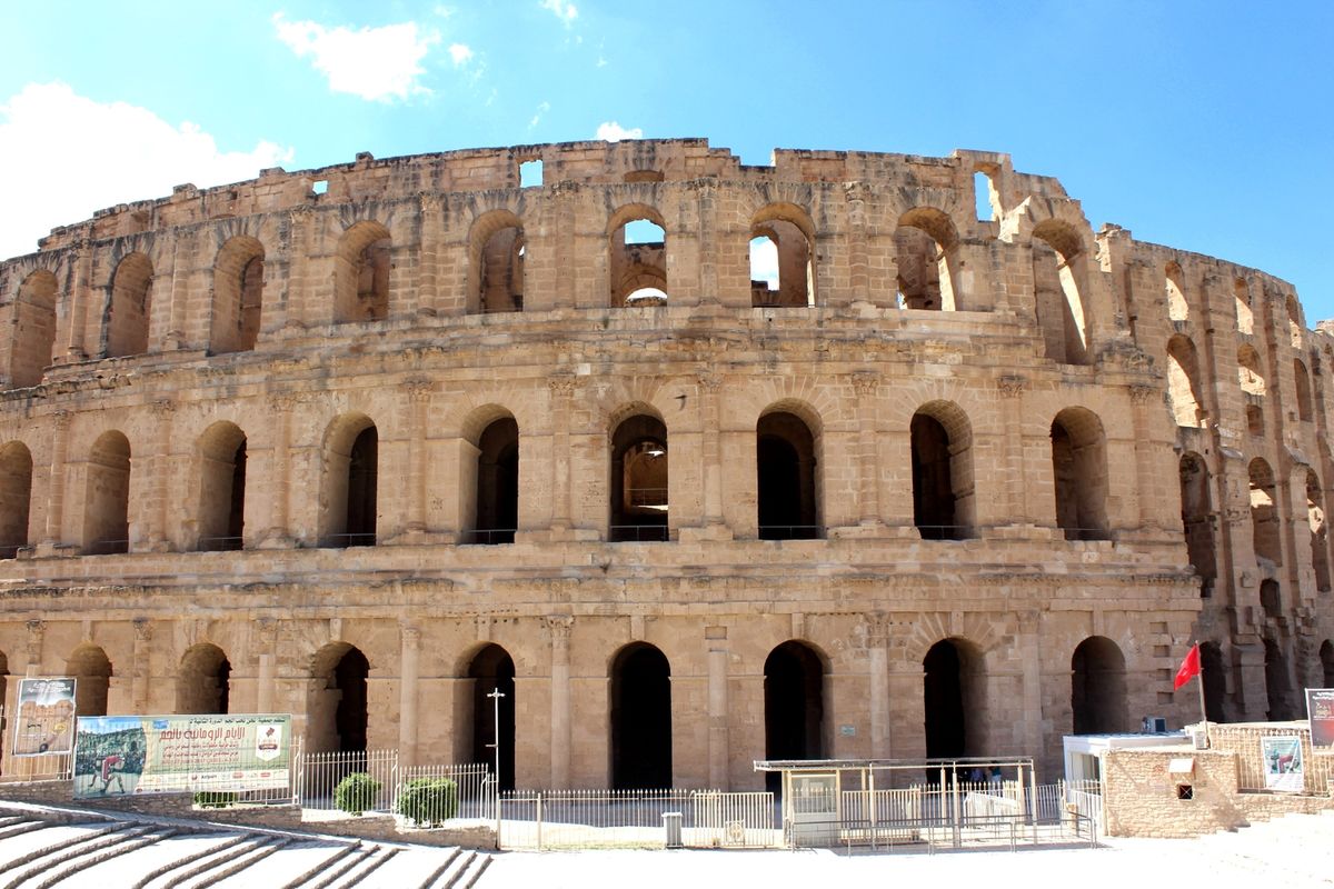 Amfiteatr w Al-Dżamm. Poznaj afrykańskie "Koloseum"