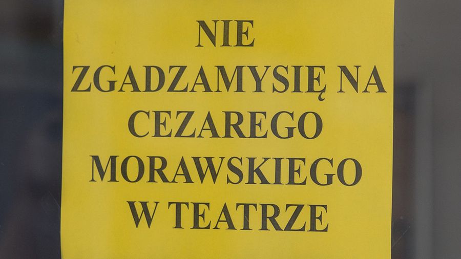 Protest aktorów i pracowników Teatru Polskiego we Wrocławiu po wyborze Cezarego Morawskiego na nowego dyrektora teatru.