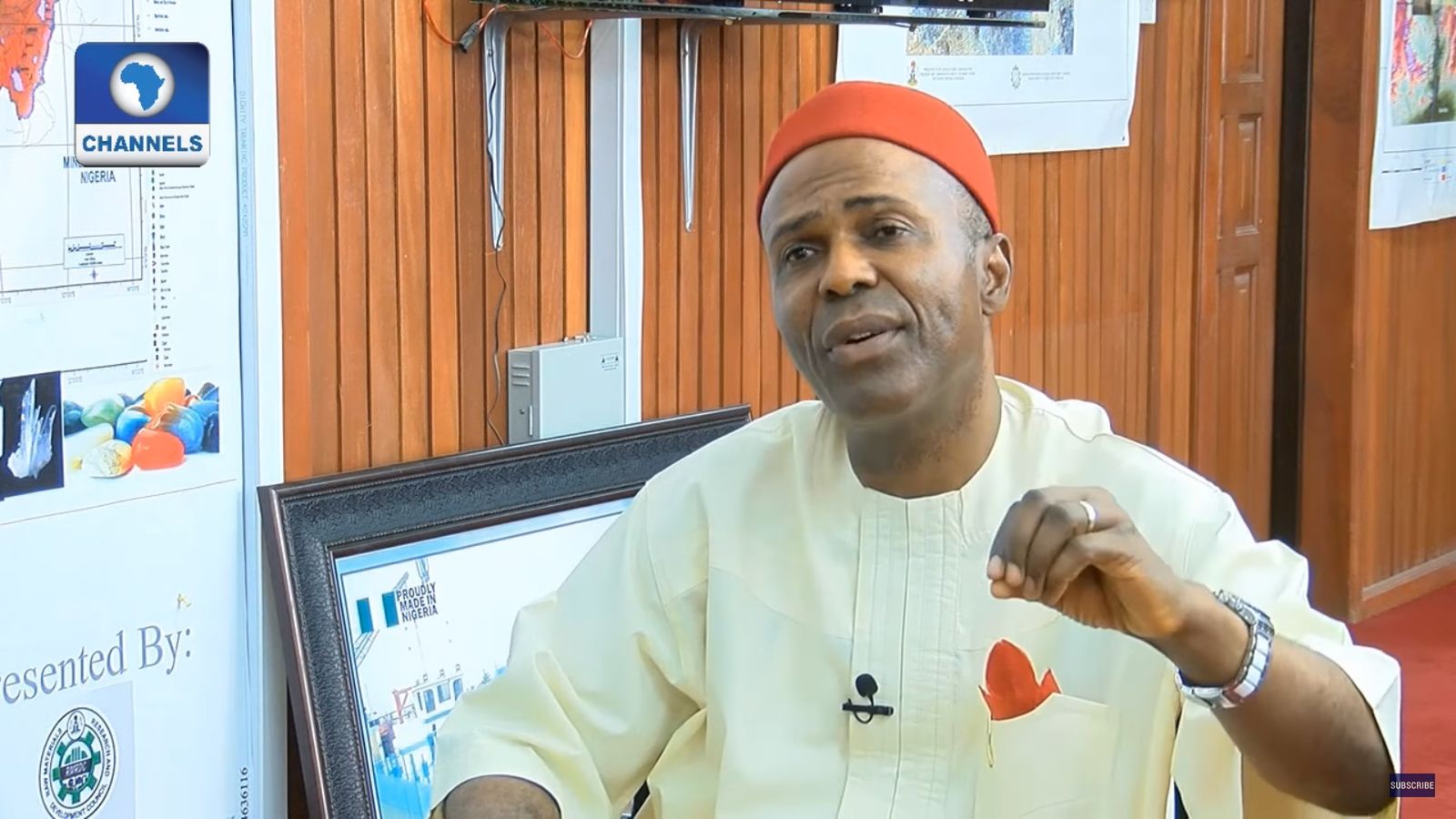 Minister nauki i techniki Nigerii - Ogbonnaya Onu.