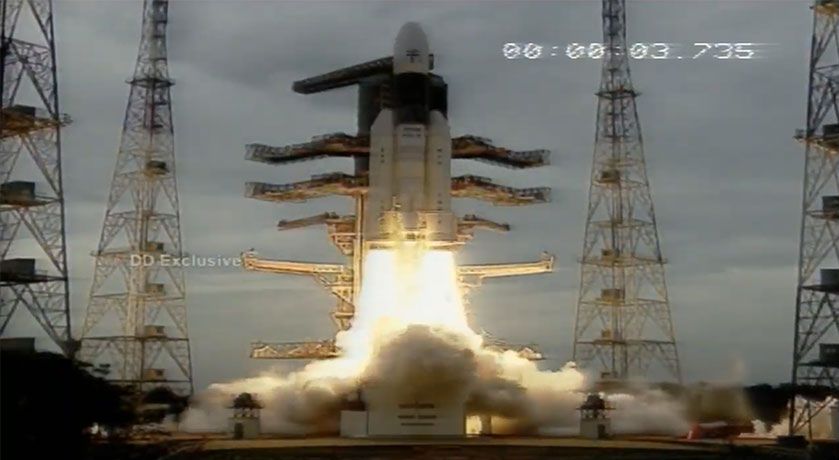 Indie w drodze na Księżyc. Misja Chandrayaan-2 będzie badać niepoznany dotąd obszar