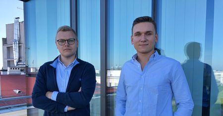Ukraińcy igrają z losem. Przelali rodzinom 3,3 mld zł, a 2,2 mld wywieźli TIR-ami
