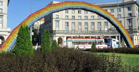 Organizacje LGBT zapowiedziały powrót "Tęczy" do Warszawy. Ma być niezniszczalna