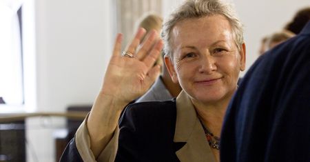 Monika Płatek. To ona pokonała Scheuring-Wielgus i może zastąpić Biedronia