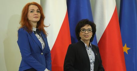 Marszałek Sejmu Elżbieta Witek zrezygnuje z podróży krajowych samolotami